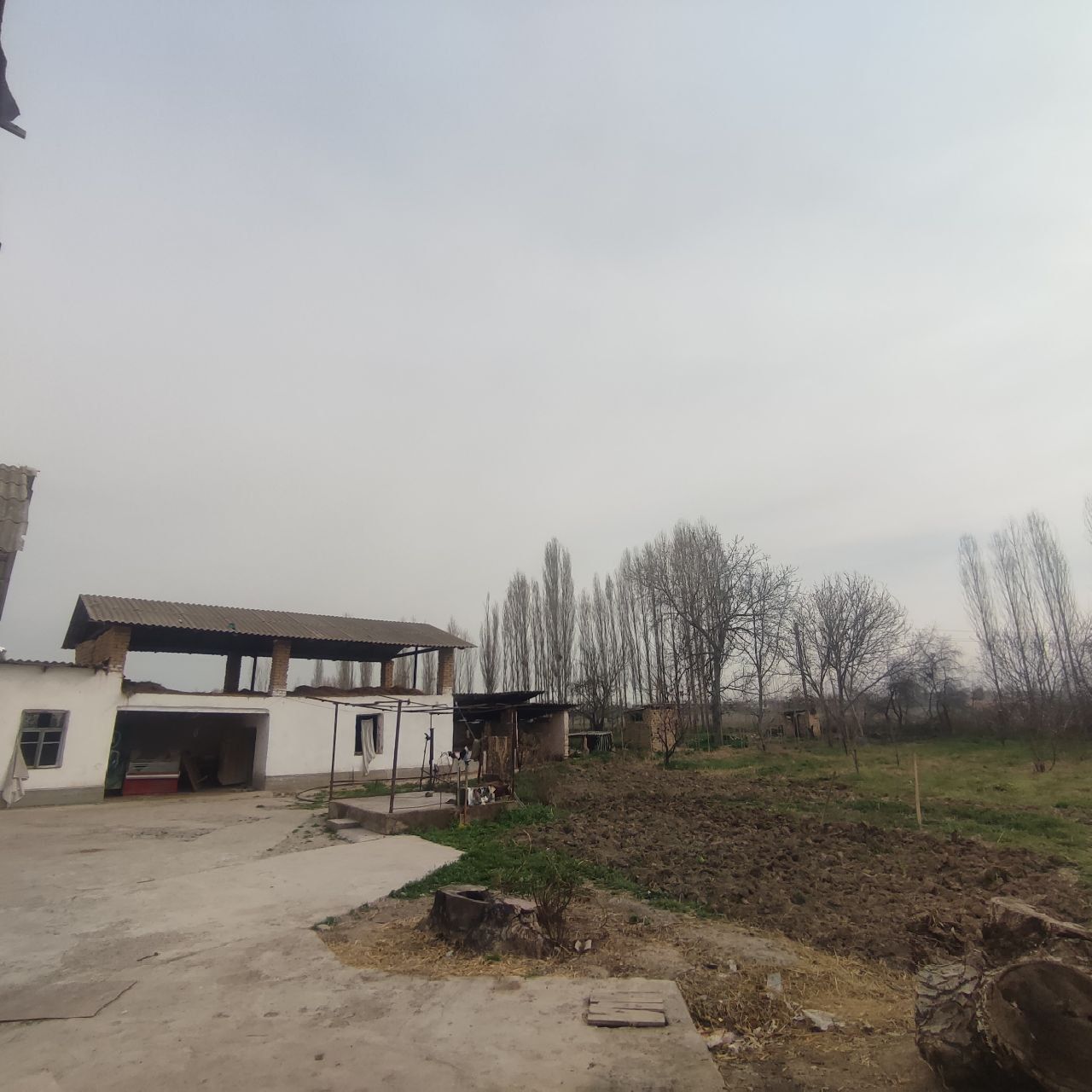 Uy sotiladi hovli