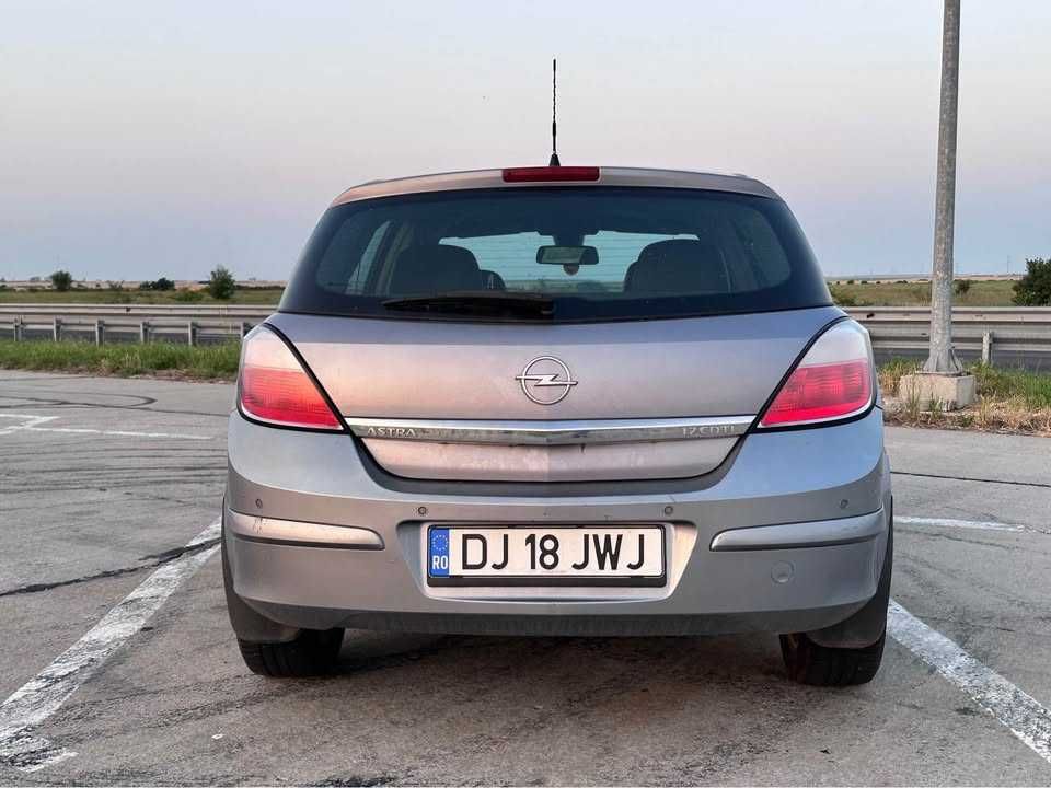 Opel Astra H 1.7 CDTi 2005