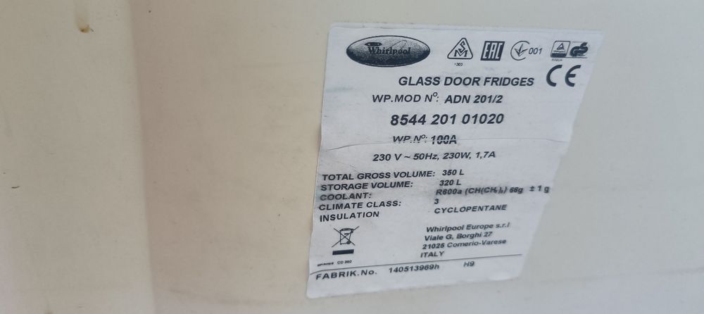 Vitrina frigorifica verticala