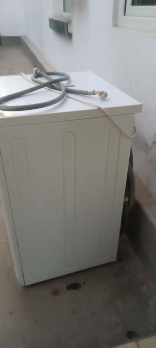 Стиральная машина Indesit