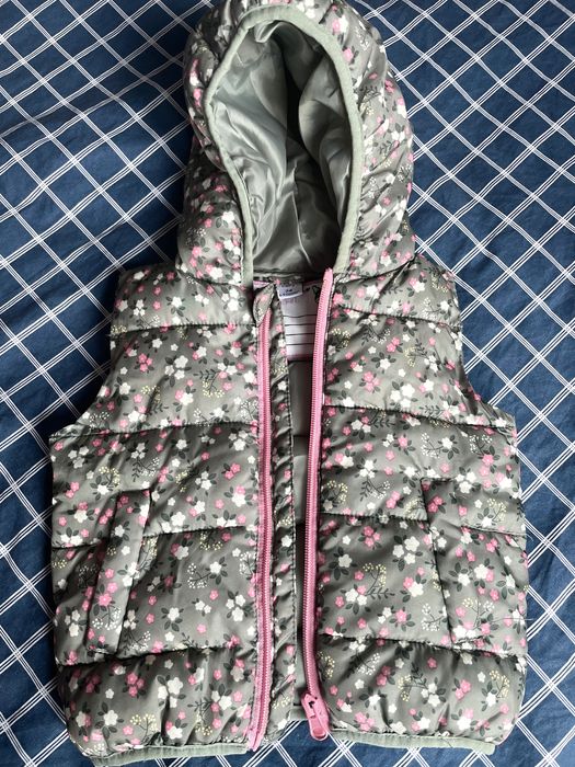 Дрехи за бебетл 6-9 месеца