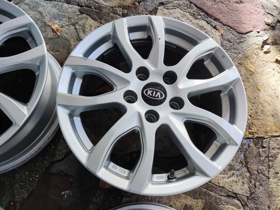 Kia 16 цoла 5х114,3 алуминиеви лeти джaнти за Киа 5x114,3 .