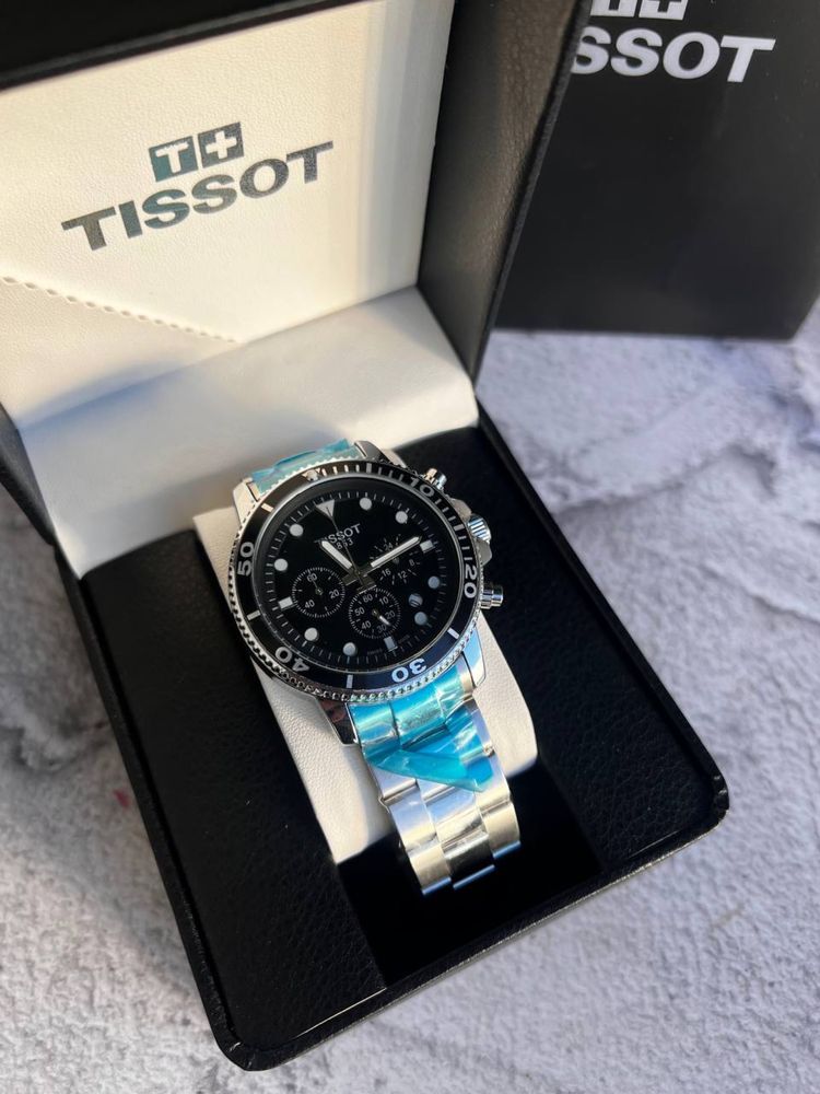 TISSOT наручные часы