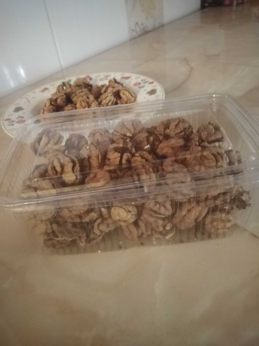 Vand nuca si pentru PRAJITURI