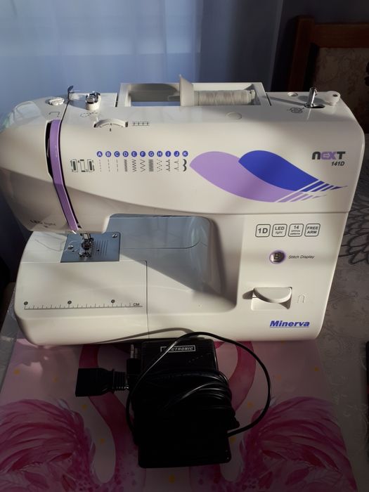 Mașina de cusut Minerva, Next 141D, electrica