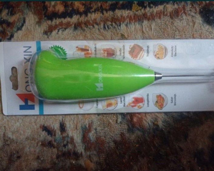 Aparat spumare lapte pentru cafea,ness,etc.
Aparat spumare lapte pentr