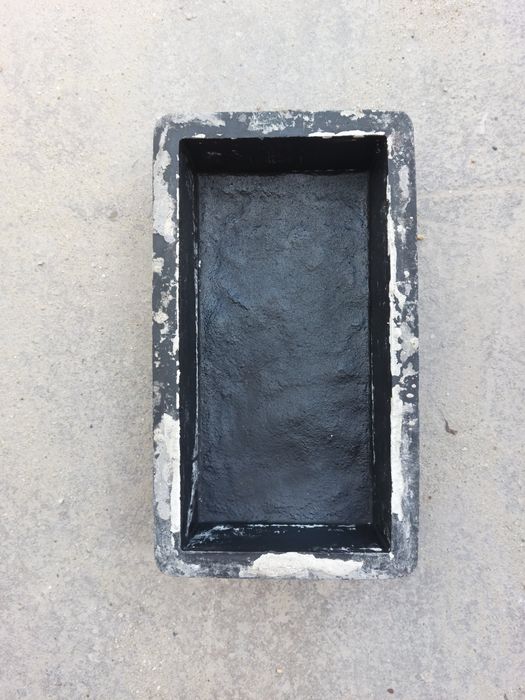 2000 de matrite pavaj si borduri sh din polipropilena in stare f buna