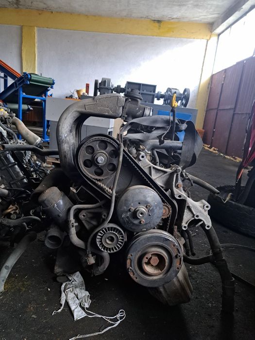 Двигател и скоростна кутия за фолксваген ЛТ 2.5 TDI !