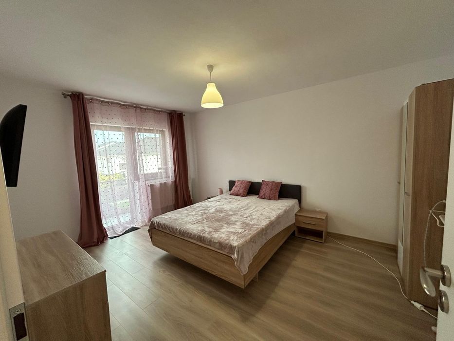 Duplex curte si carport