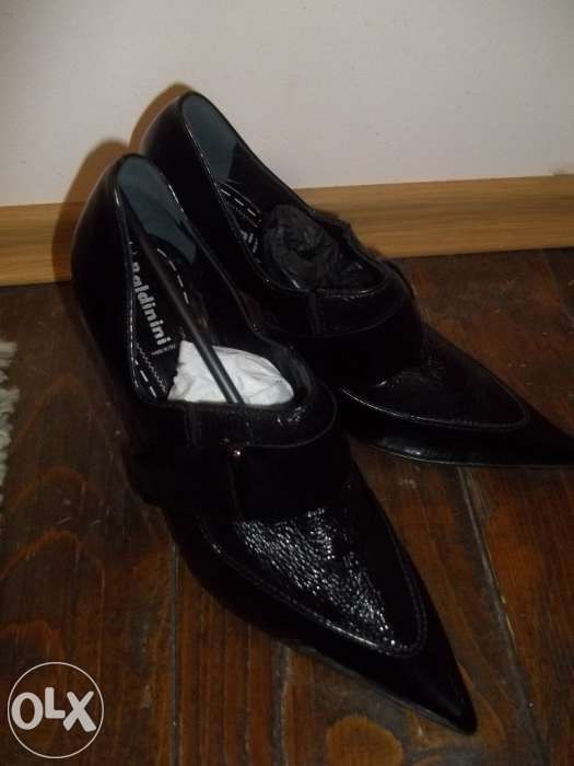 pantofi dama din piele