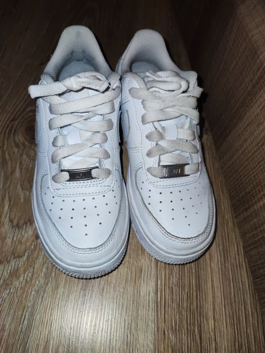 Детски маратонки Nike Air Force 1 UK13.5 EUR32