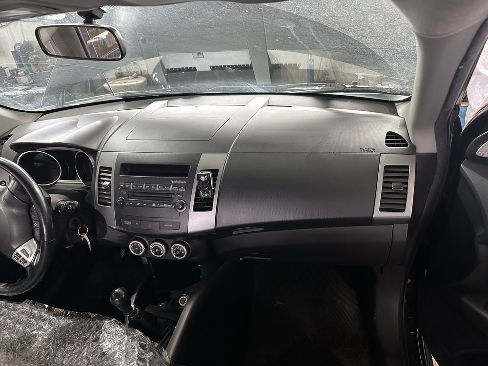 Табло за Митсубиши Аутлендър,Ситроен C-crosser,Peugeot 4007!