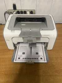 Продам лазерный принтер HP 1102