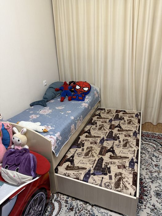 Подростковый гарнитур в идеальном состоянии