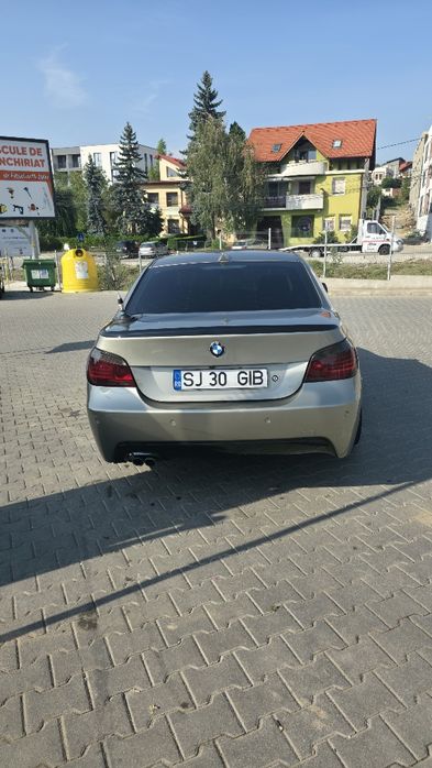 BMW E60 525d  220cp
