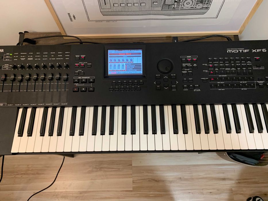 Yamaha Motif XF 6 Music Synthesizer 512M RAM cu Husa - Orga Clapa