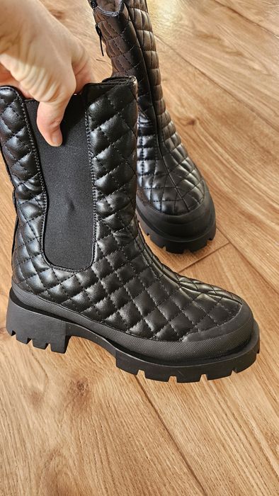 Продам зимние сапоги