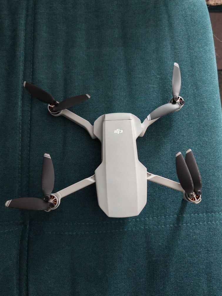 DJI Mavic mini - fly more combo