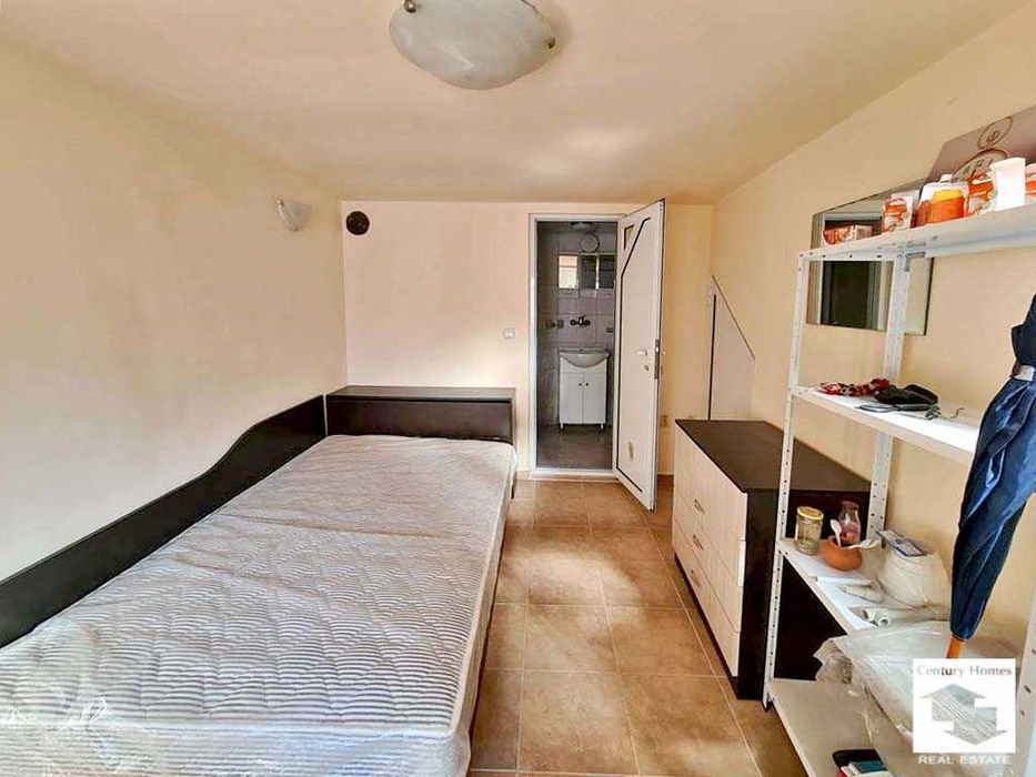 Продава се Етаж от къща в Велико Търново, Център - 120 кв.м за 1250 €/кв.м - Снимка #15