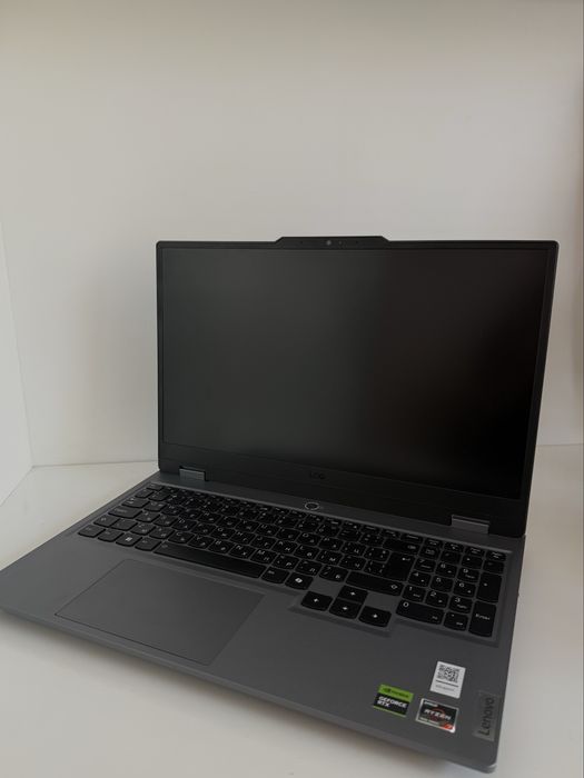 Lenovo LOQ 15ARP9
