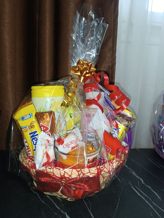 Coșuleț cadou de sărbători sau aniversar!