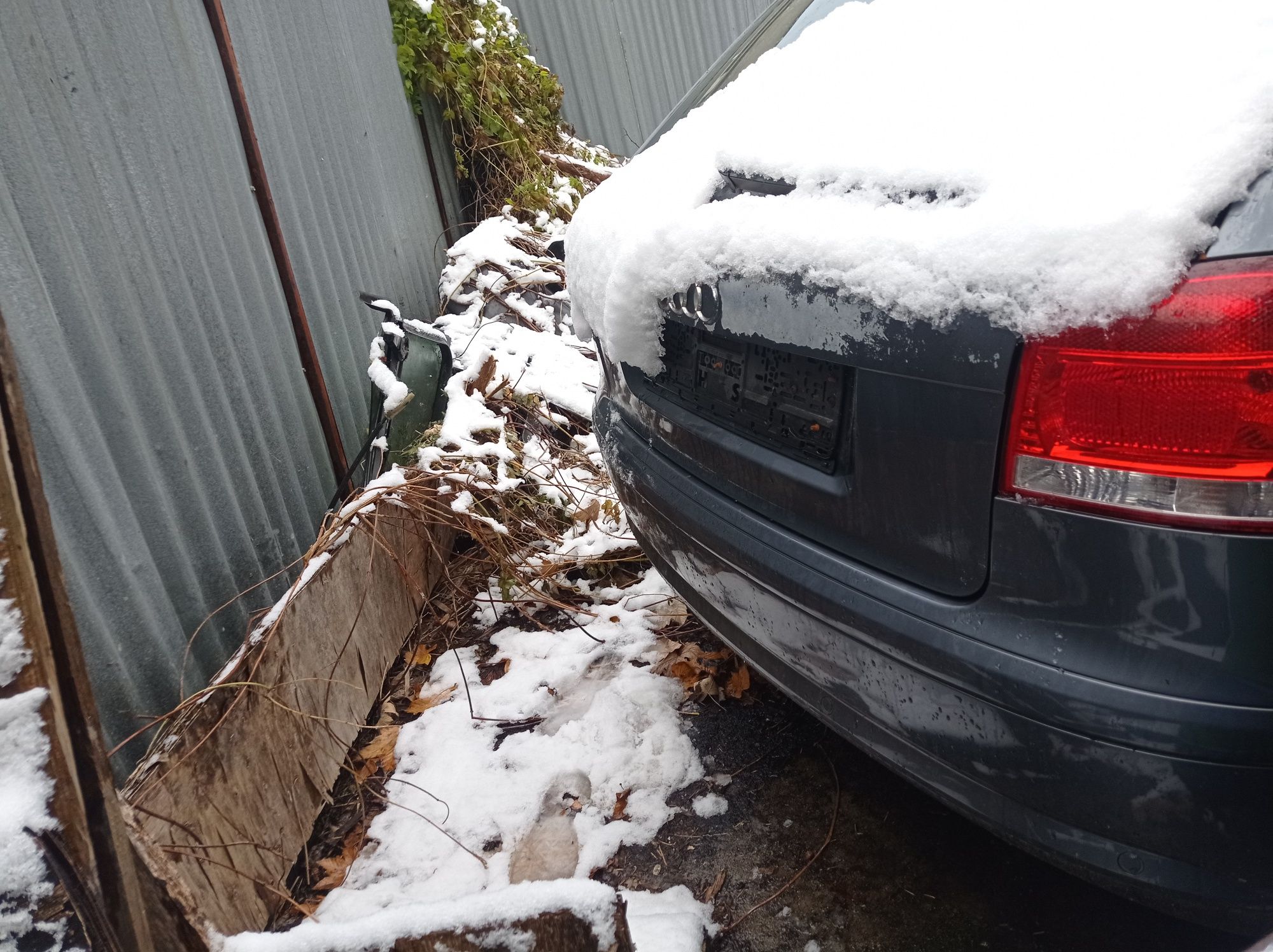 Audi A3 8P 2.0 fsi На части!