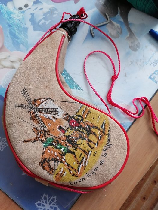 Pleosca - burduf tradițional bauturi vintage