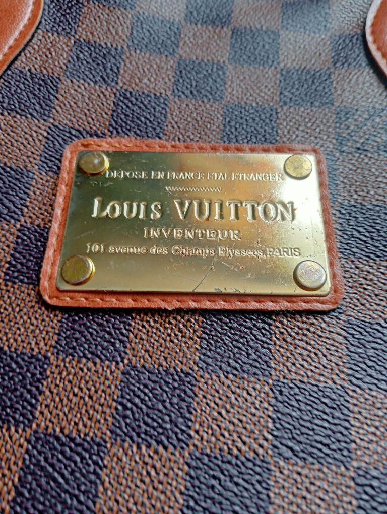 Geanta Luis Vuitton