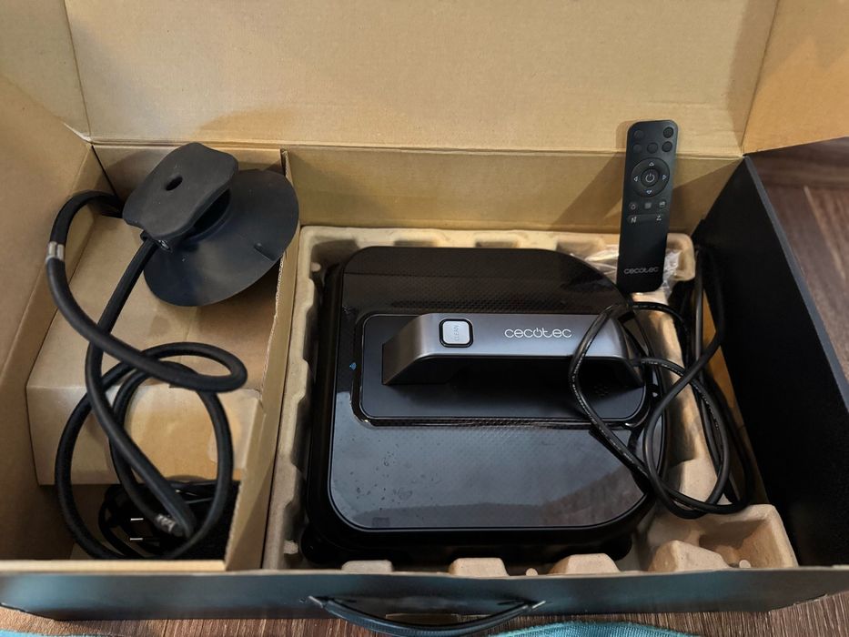 Robot de curatare geamuri - Cecotec Conga 980 Connected