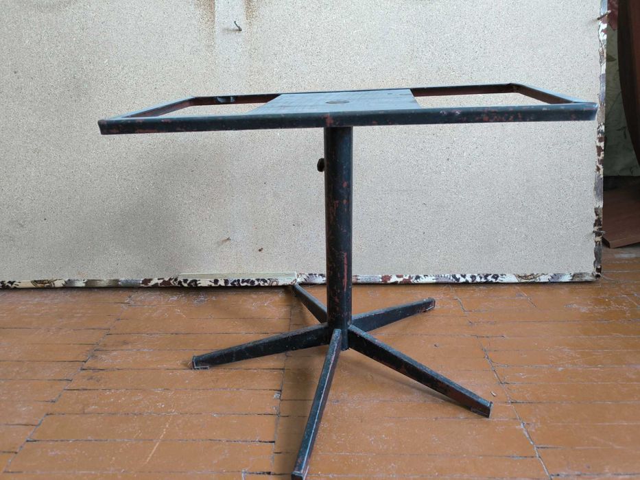 Подставка под телевизор 1000 тг