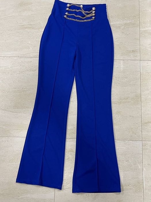 Pantaloni damă good