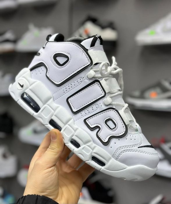 Нови кецове Nike air more uptempo