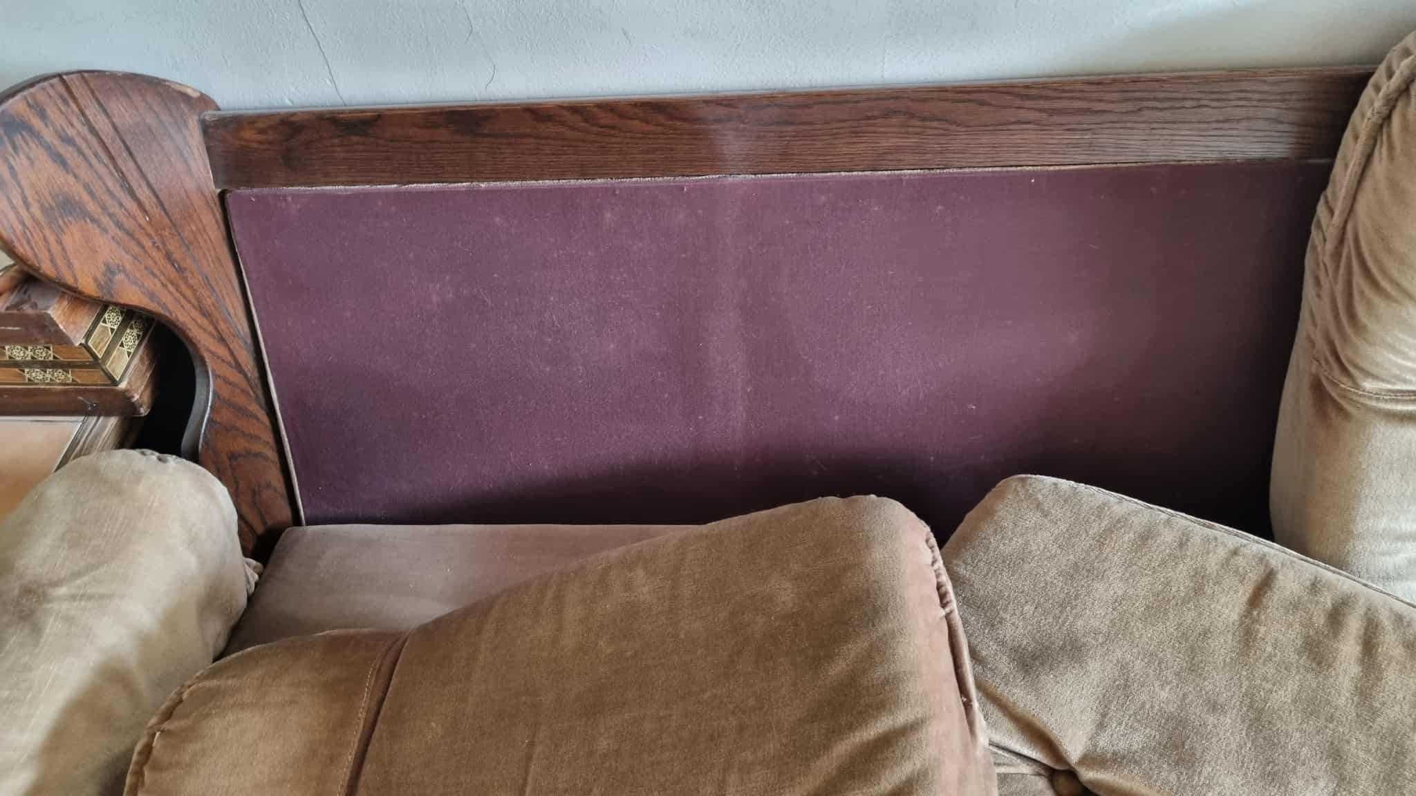 Диван и два фотьойла от естествено дърво