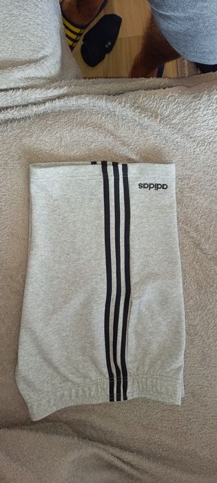 Pantaloni  adidas