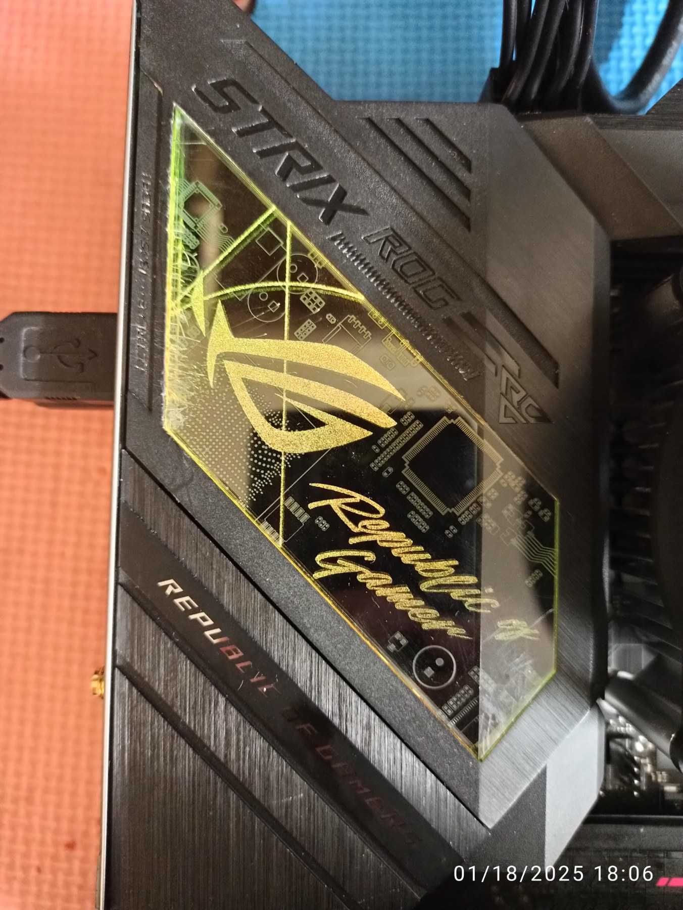 Asus z690 Rog Strix Gaming-f DDR5 + i5 13400 (bundle)