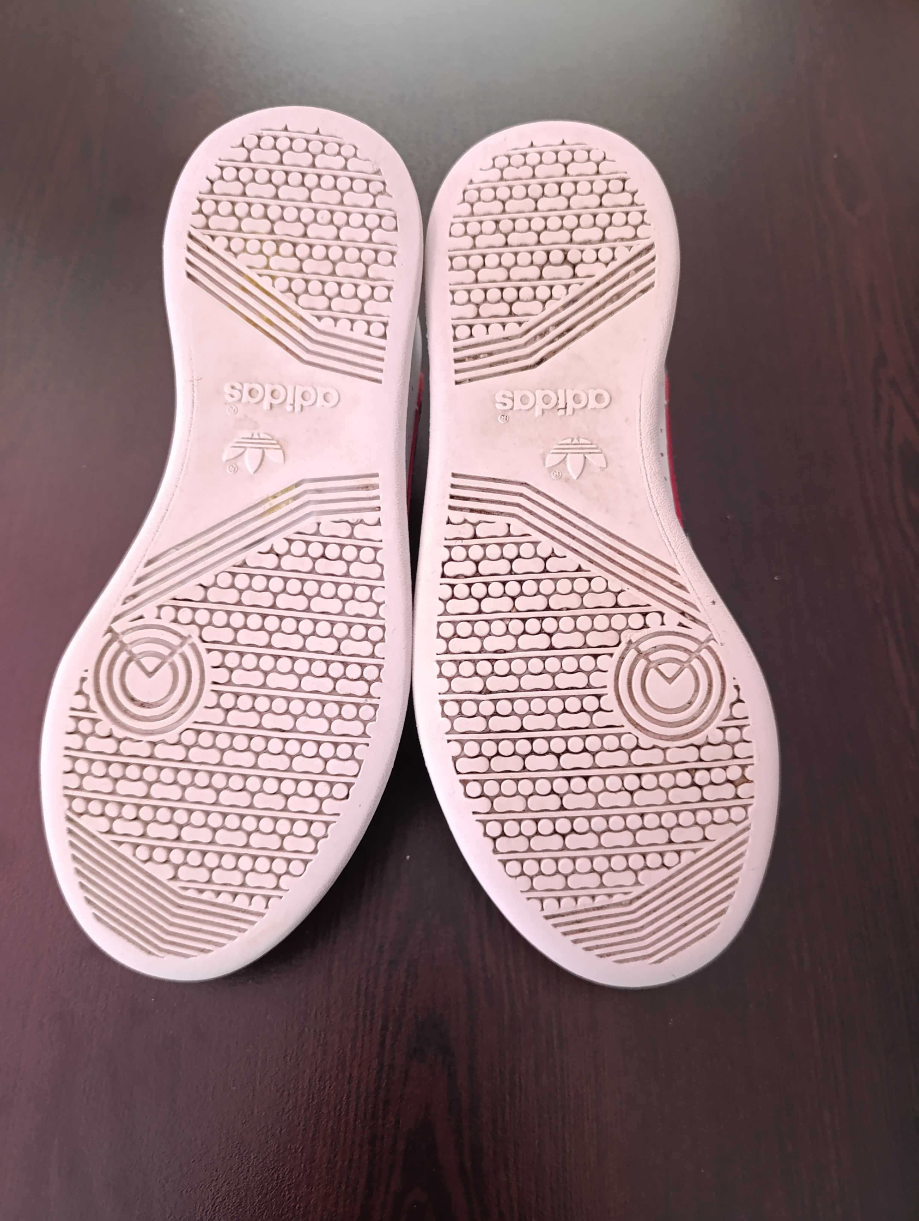Оригинални маратонки Adidas, р-р 35 (стелка 22 см