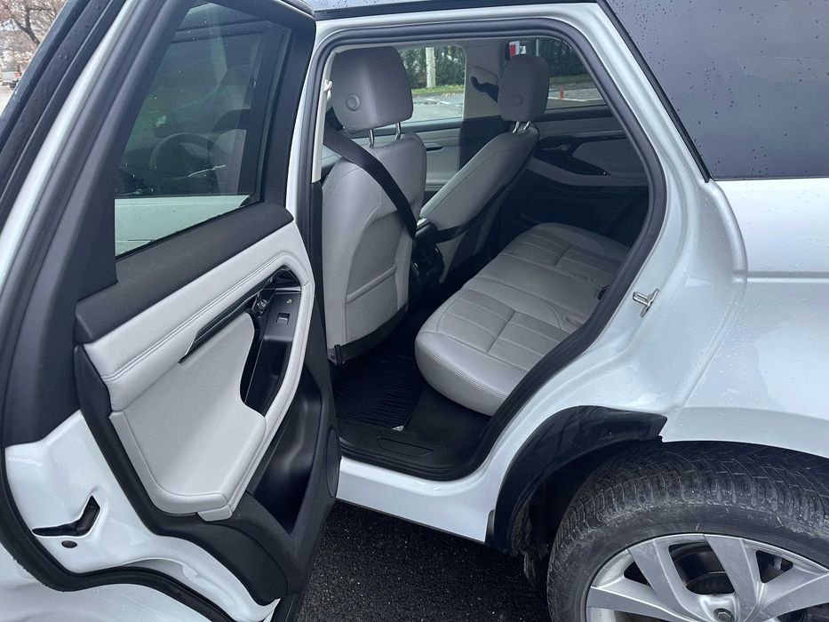 Range Rover Evoque 2023 | 4x4 | 2.0D | HYBRID | Rate | MEGA FULL |