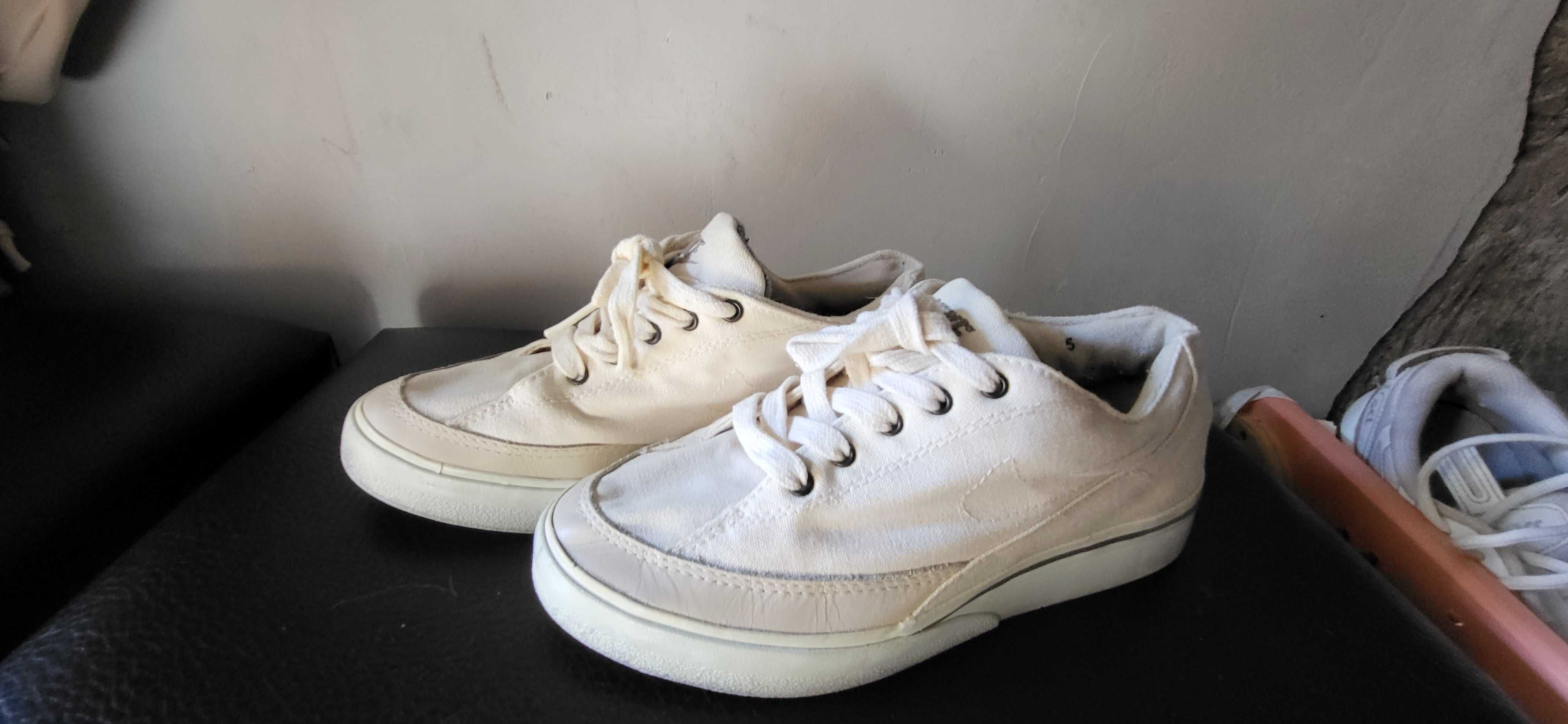 Женски маратонки Nike 35 р.