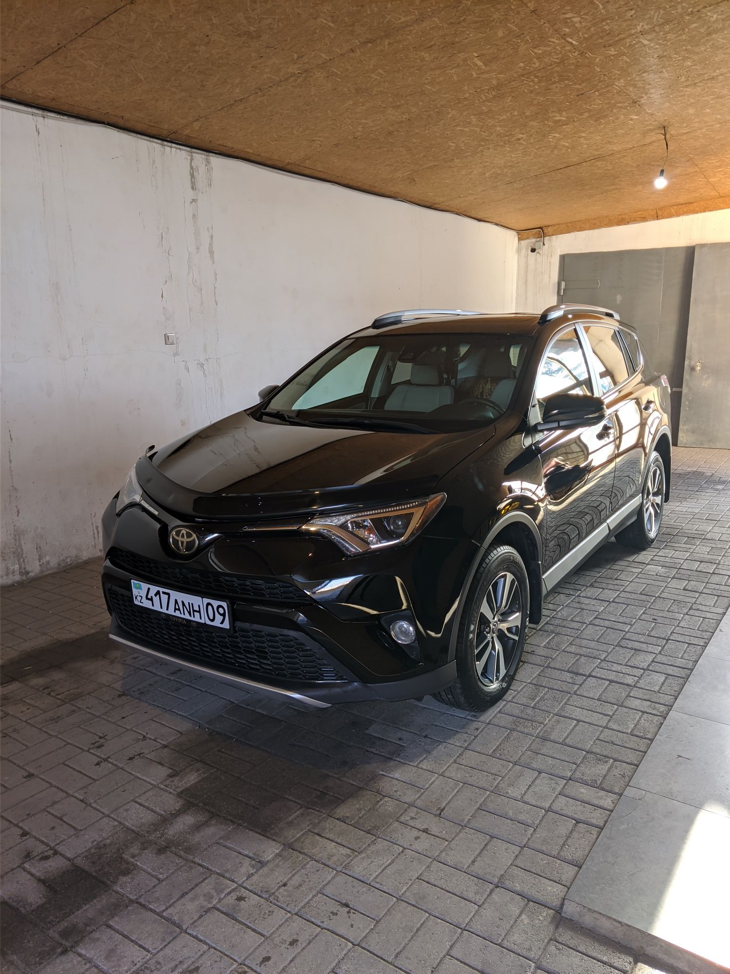 Toyota RAV 4, 2018, 2.5 АКПП