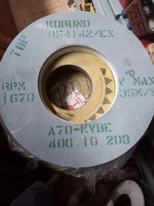 Продавам абразияи почти всички размери до ф 900