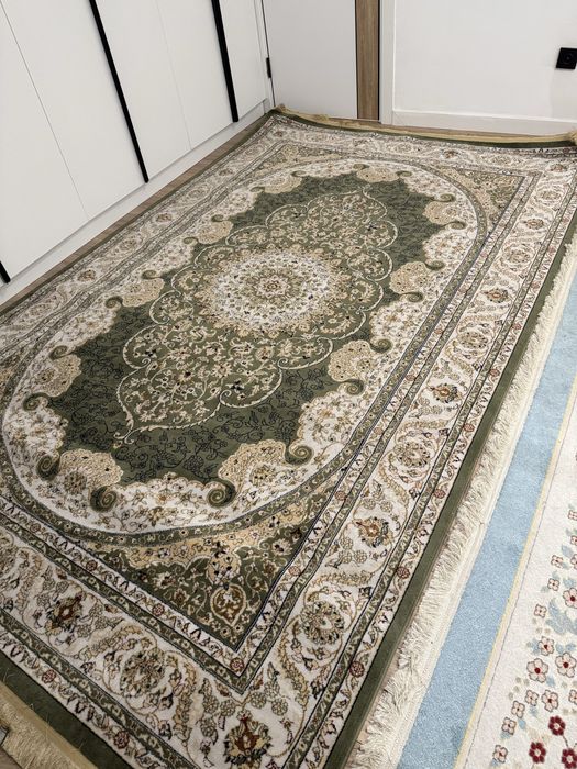 Продам ковер 2*3м