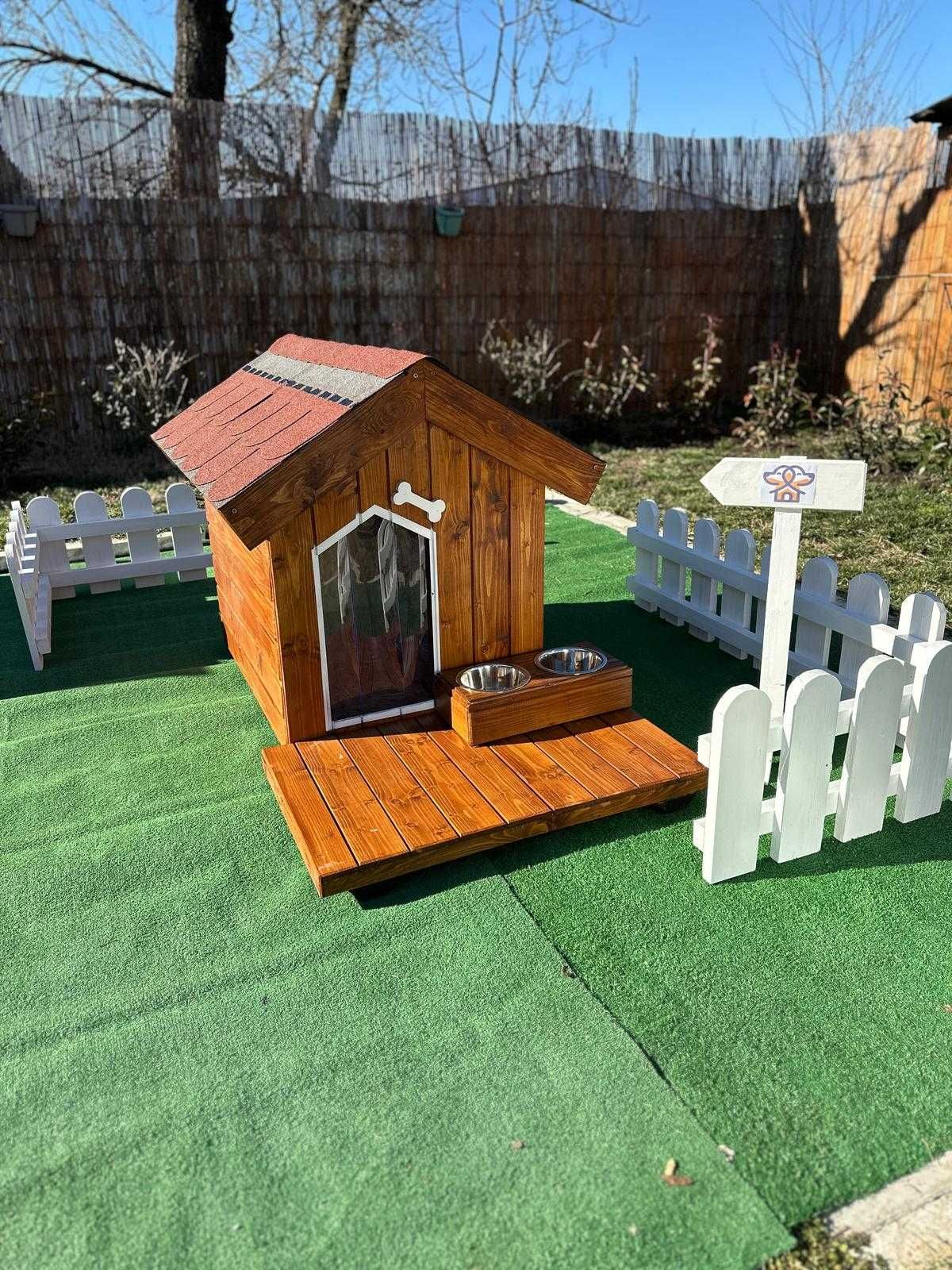 Cușcă de câine izolată termic - protecție iarnă-vară