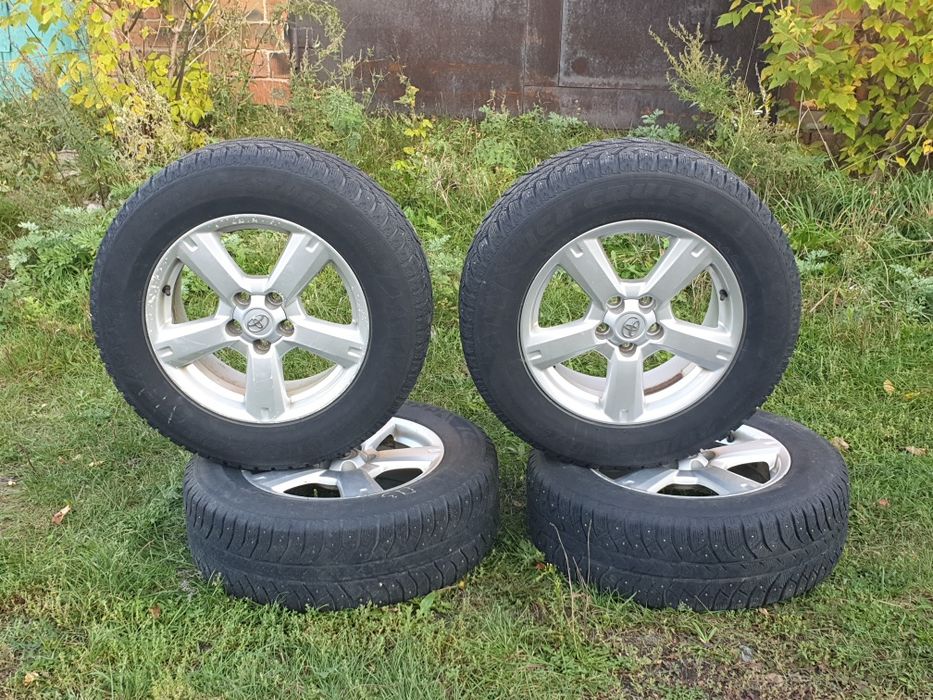 Шины с шипами 235/65R17