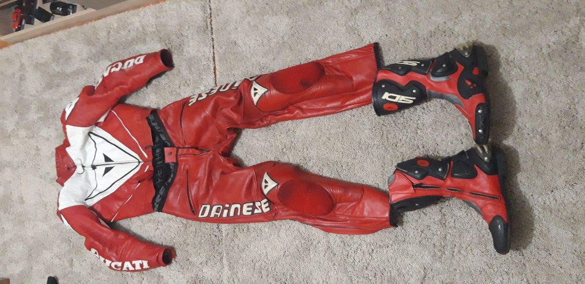 Vand costum moto piele Dainese Ducatti