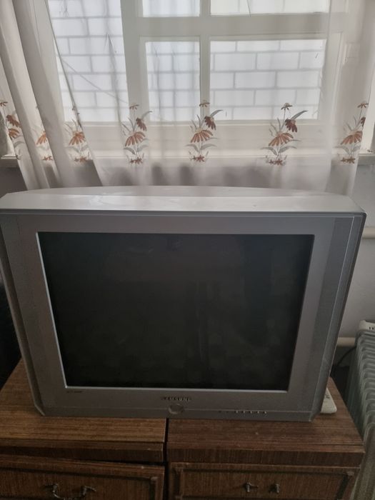 Продам телевизор