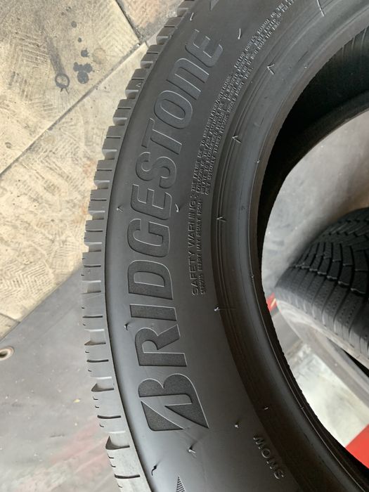 225 60 17, Зимни гуми, Bridgestone BlizzakLM005, 2 броя