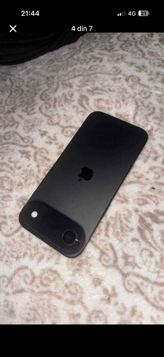 Iphone 17  air vand sau schimb