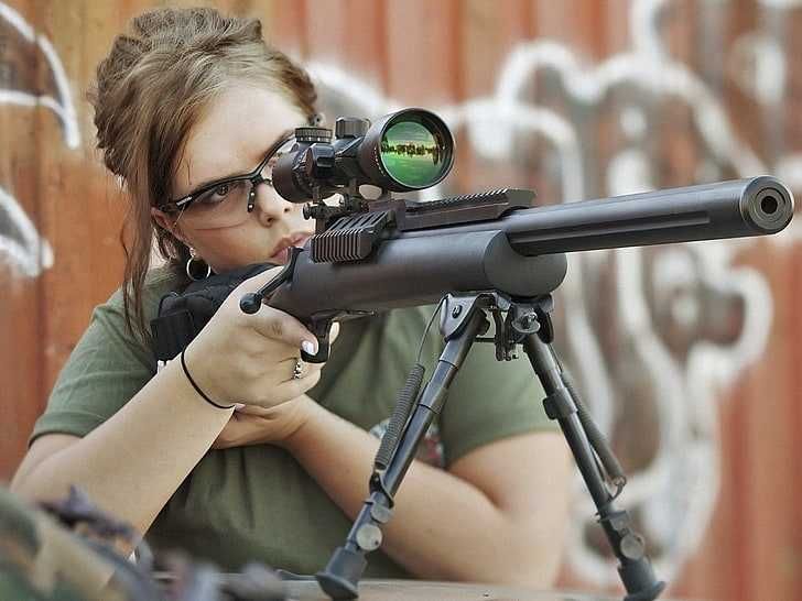 Pusca Tytan V4 Sniper: 4.5J Putere, Lunetă Inclusă, Full Metal, Arc