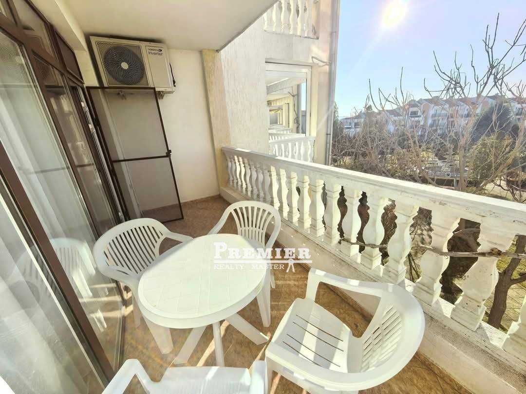 Продава се Двустаен апартамент в Свети Влас - 64 кв.м за 1461 €/кв.м - Снимка #8