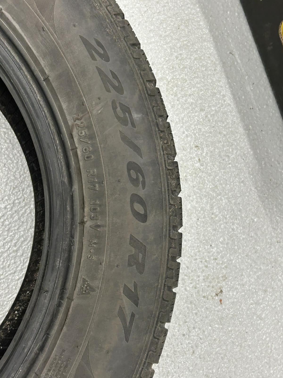 Зимни гуми Pirelli scorpion 225/60/17